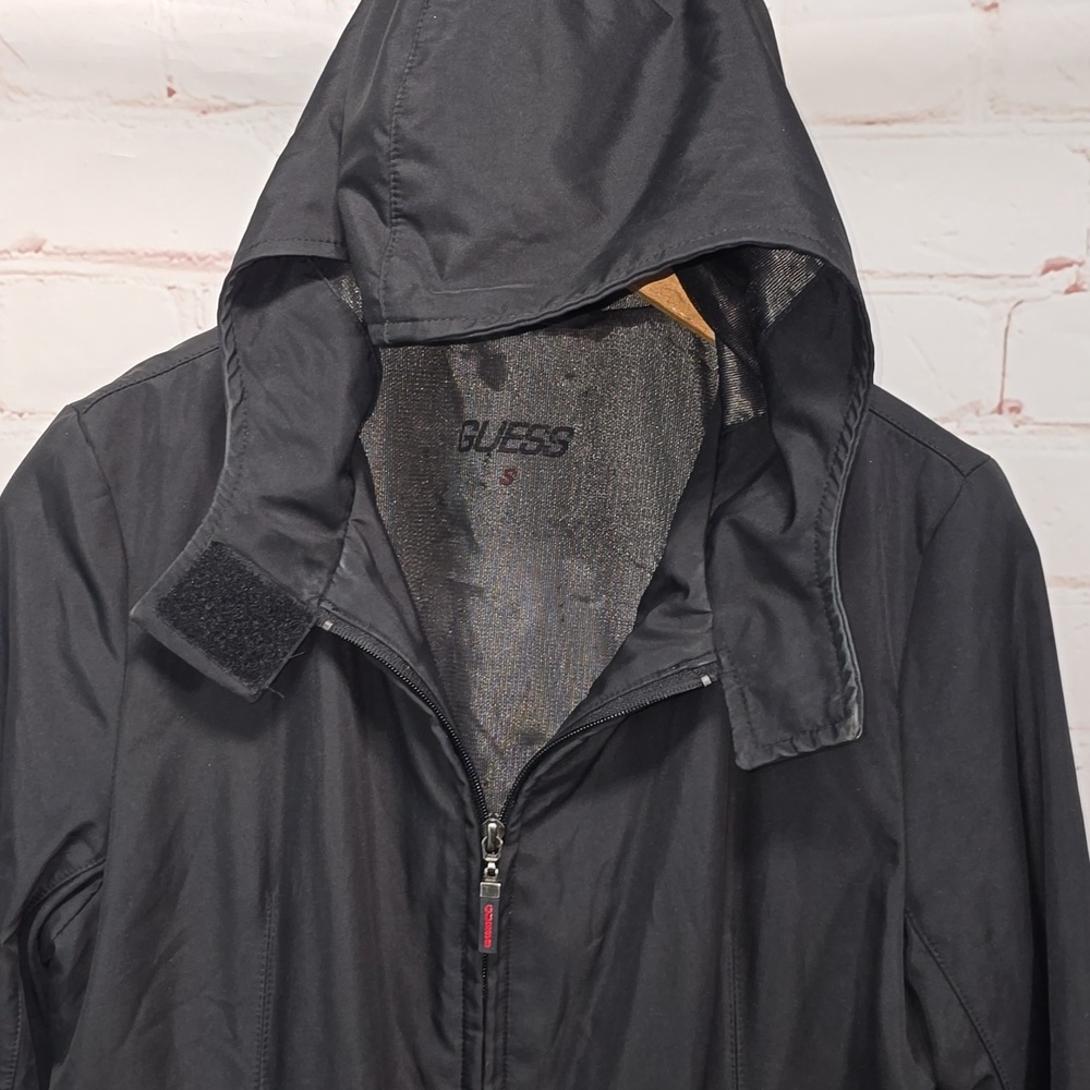 Guess Waterproof Rain Jacket Hoodie Vel-cro Neck Double Zipper Womens Size Small - Picture 2 of 16